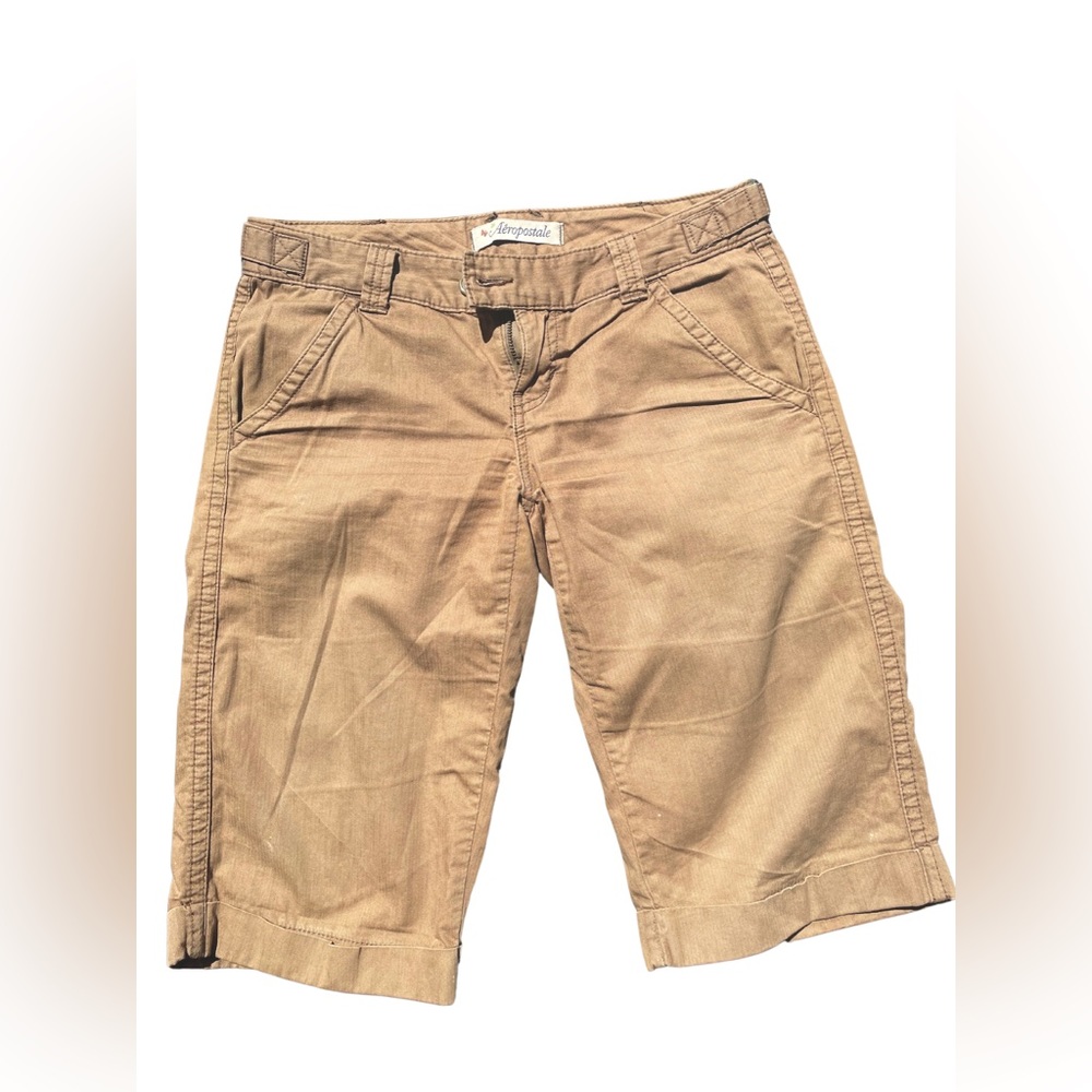 Aeropostale Bermuda shorts.